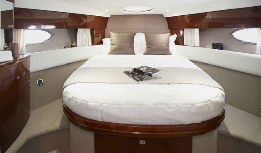 princess-42-yacht-goa-3