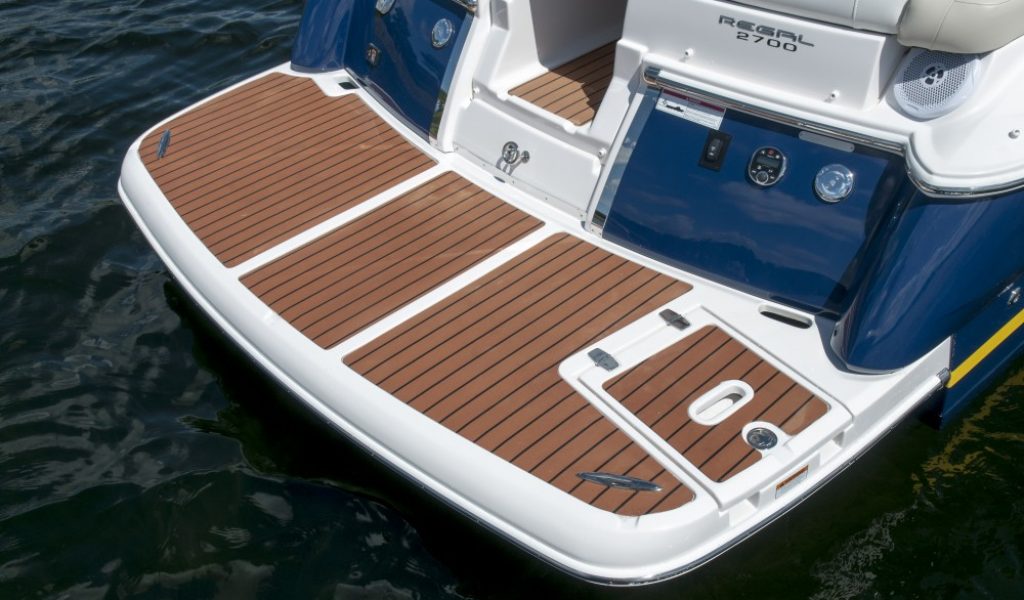 yacht-regal-goa-8